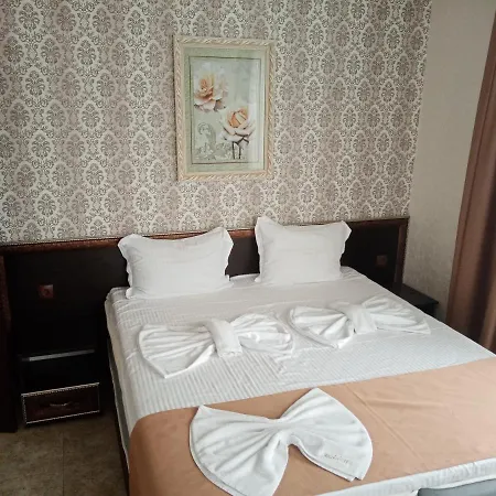 Kokiche Vip ساني بيتش